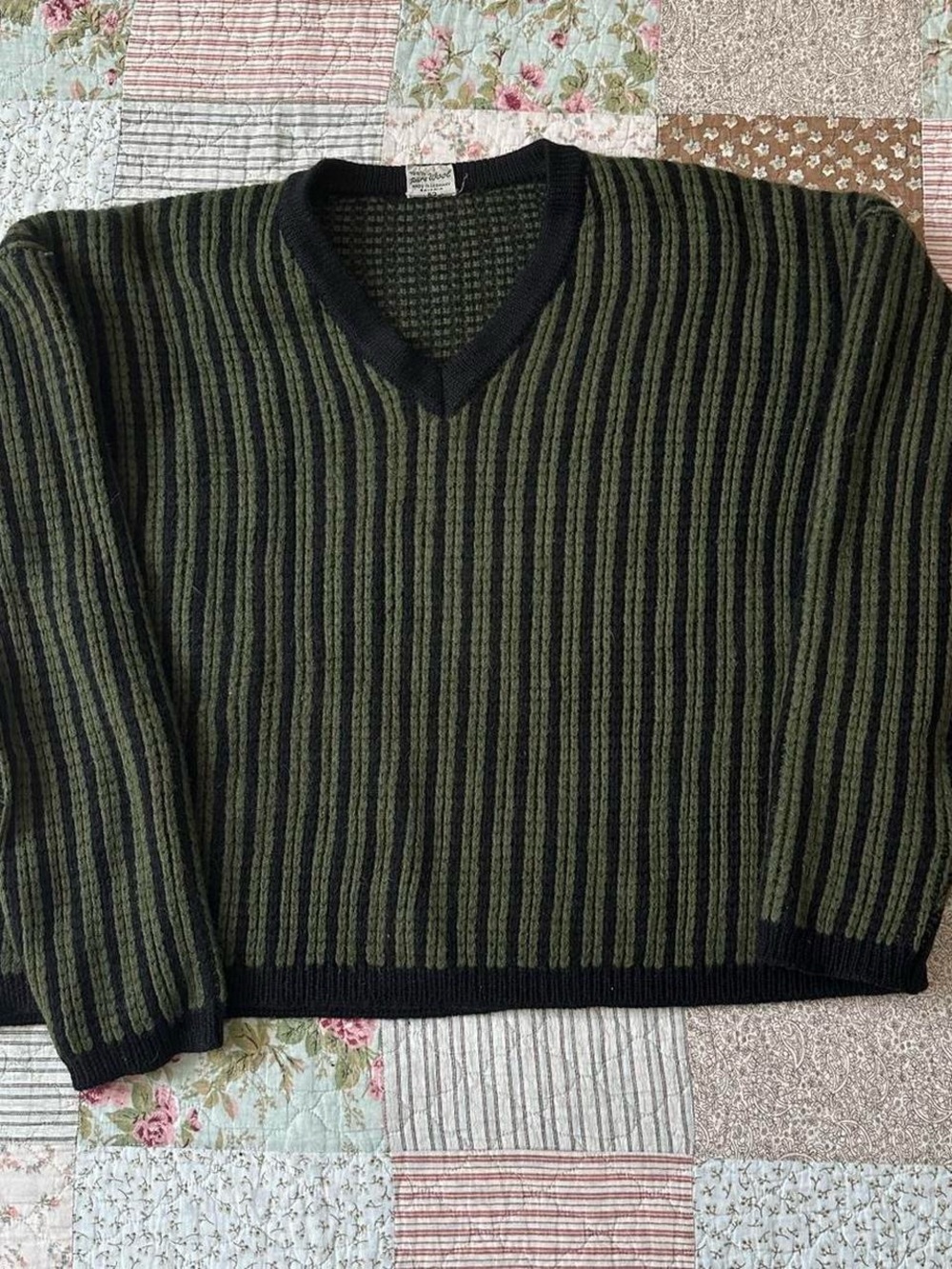 Sportdress Rugaya vintage 100% wool green & black striped  V-neck sweater